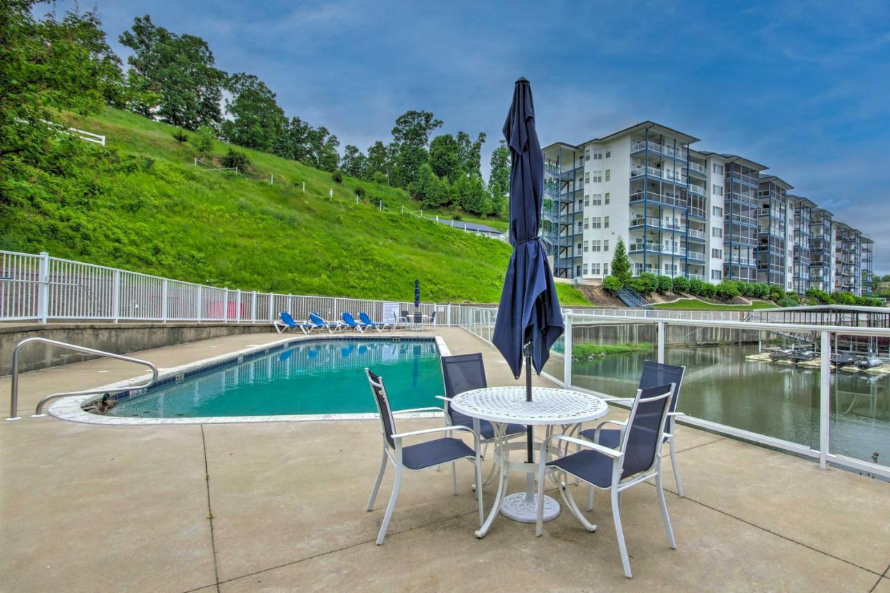 Breezy Lake Ozark Escape Dock, Slip And Pool! Exterior photo